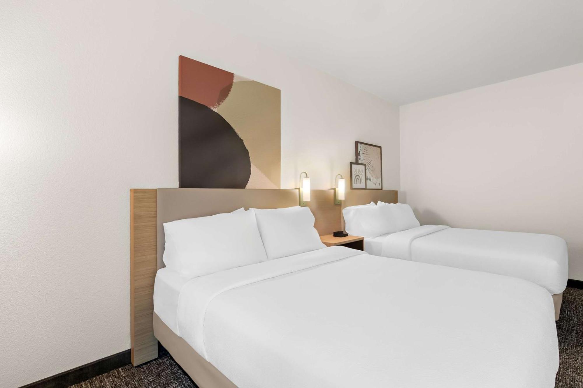 Summer Hill Inn&Suites Missouri City Exteriör bild